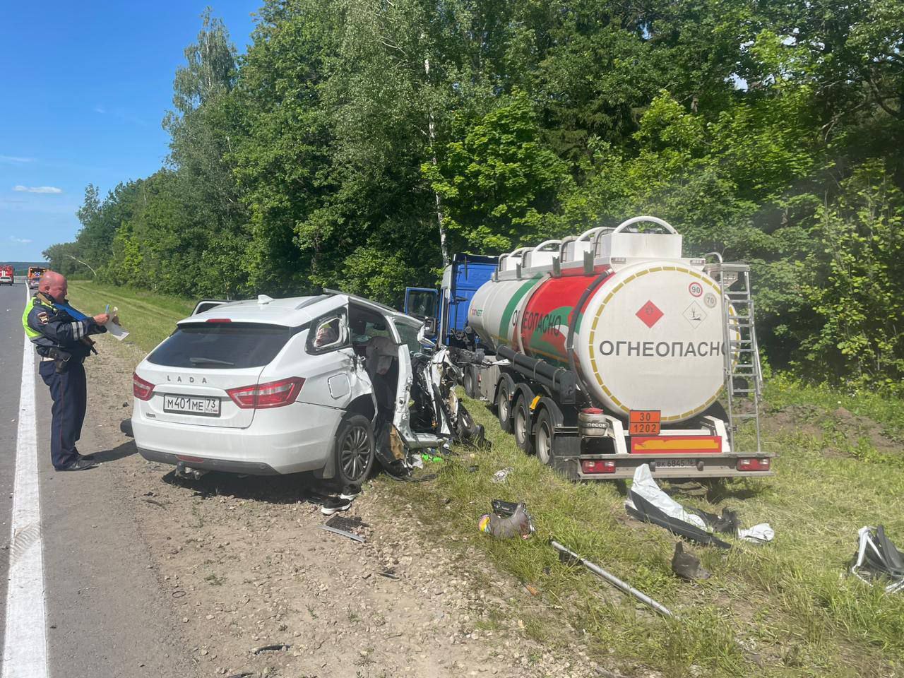 Не уступил дорогу автомобилю движущемуся по главной и совершил дтп