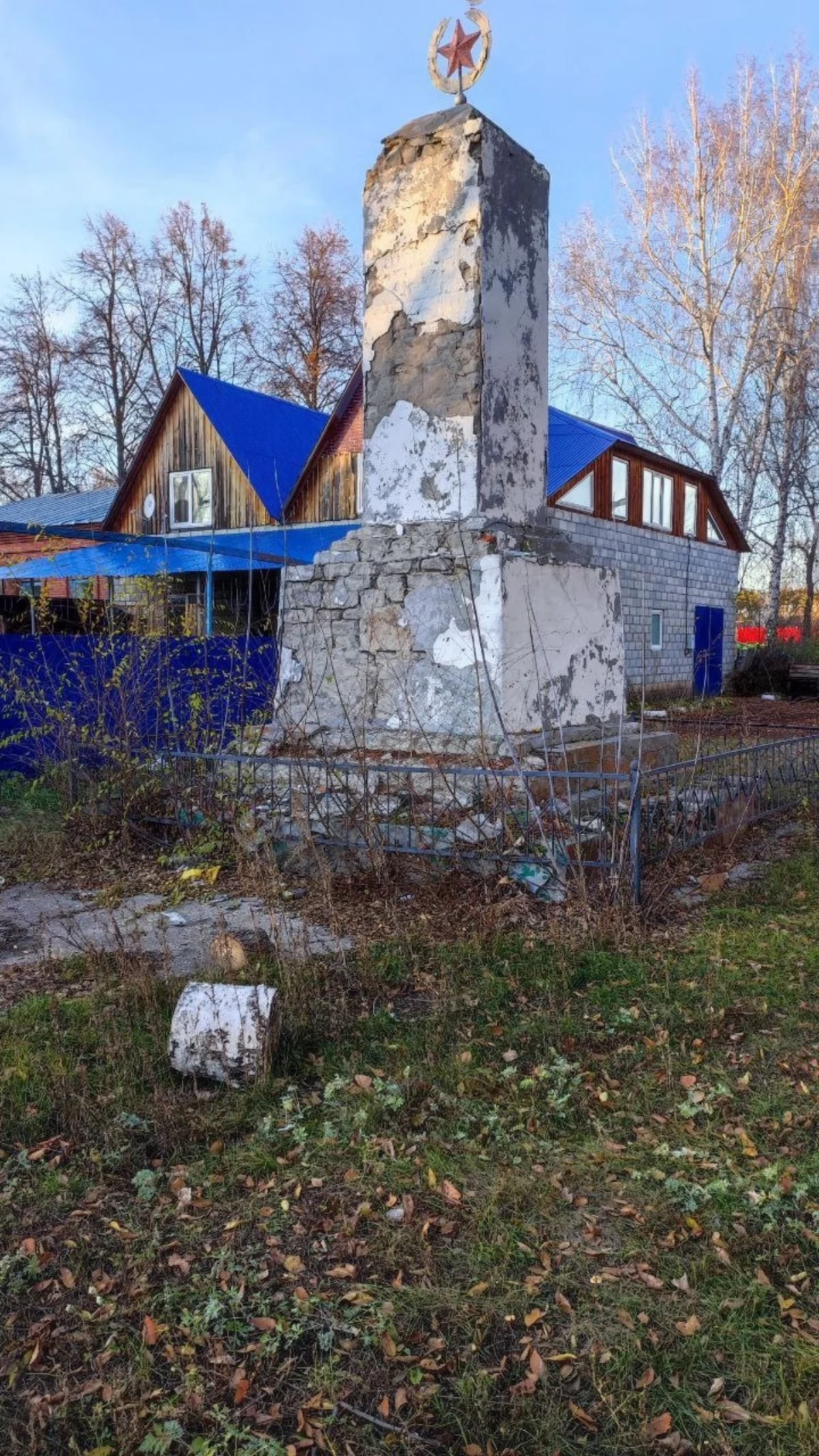 В Ульяновской области снесли памятник участникам Великой Отечественной  войны | Новости Ульяновска. Смотреть онлайн