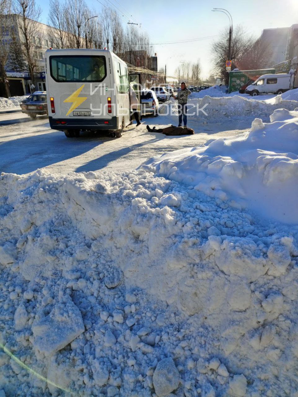 В Новом городе водитель маршрутки ударил мужчину | Новости Ульяновска.  Смотреть онлайн