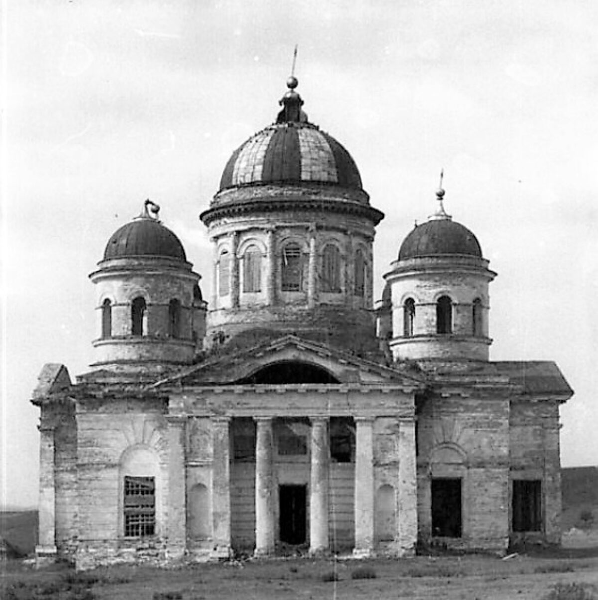 Памятник великой любви в Инзенском районе | Новости Ульяновска. Смотреть  онлайн